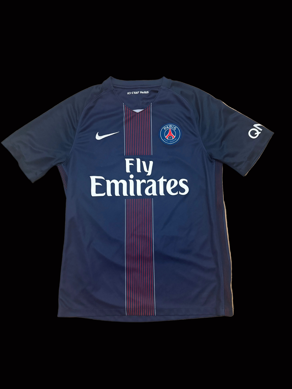 PSG 2016-17 Home - David Luiz